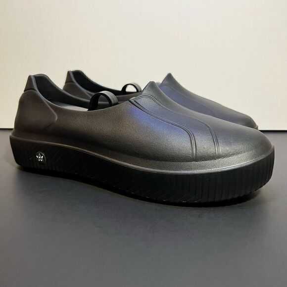 Womens ANYWEAR Rise Black Slip On Slip Resistant Work Shoes / Size 8 - READ INFO - Picture 1 of 9